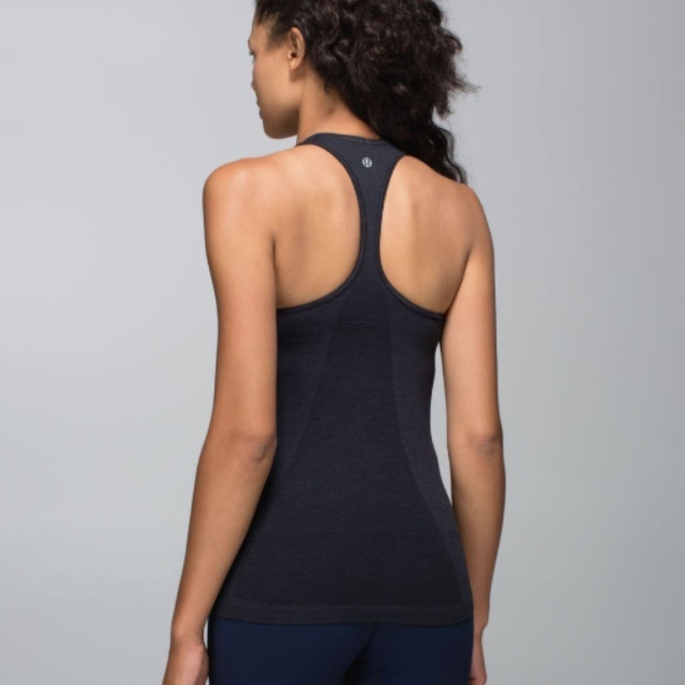 Lululemon Ebb & Flow Racerback Tank Charcoal Gray Size 6 Built in Bra Activewear